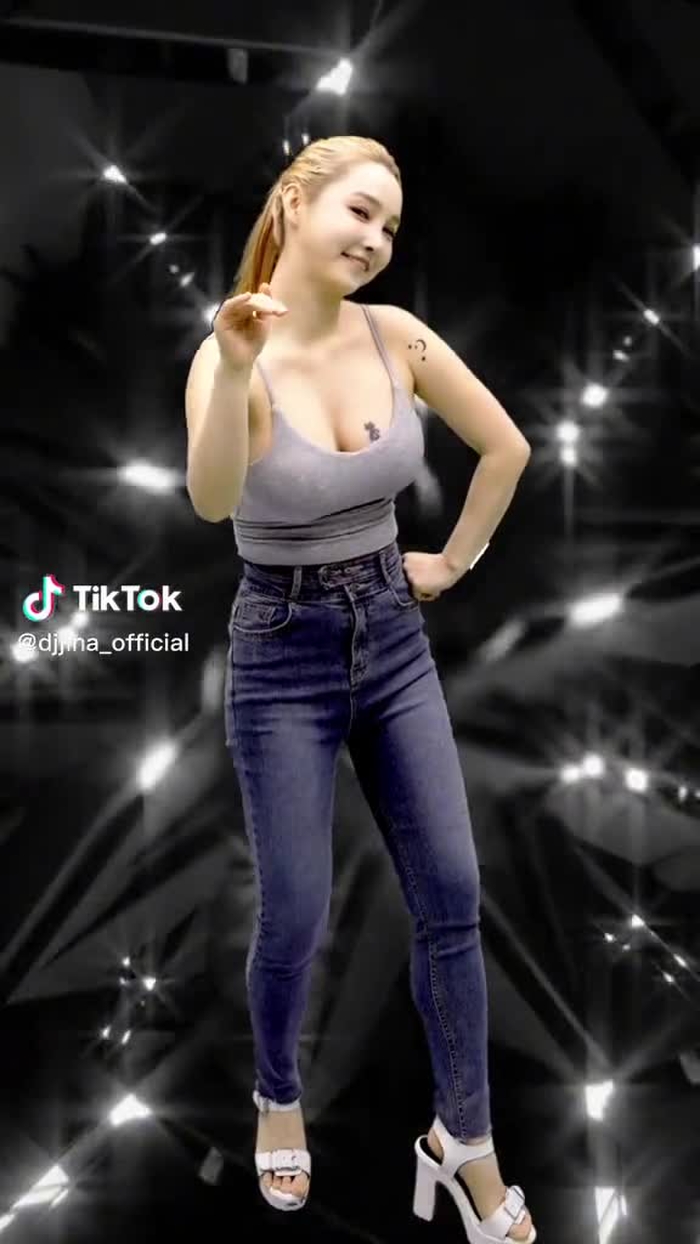 djjina_official 4