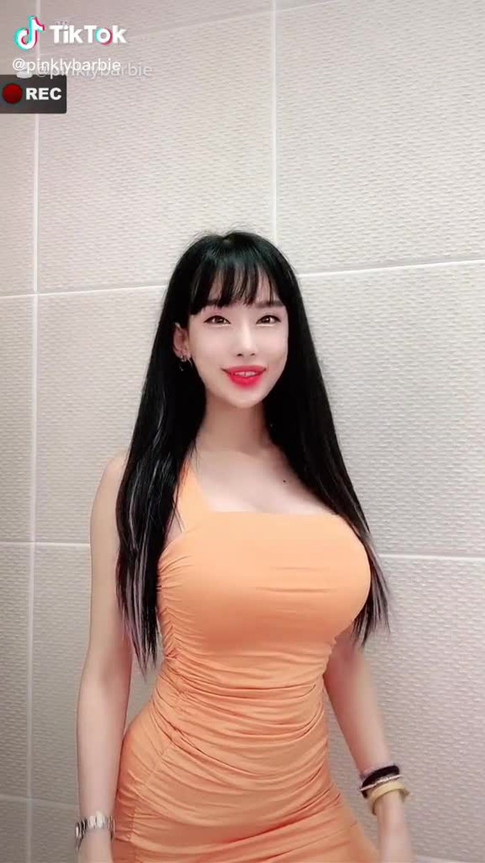 강사랑𝑬𝒍𝒍𝒂