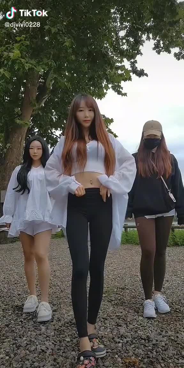 DJvivi 7