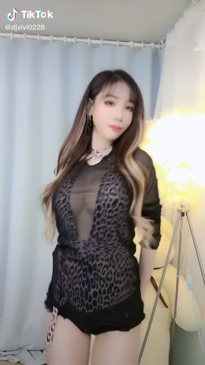 DJvivi 13