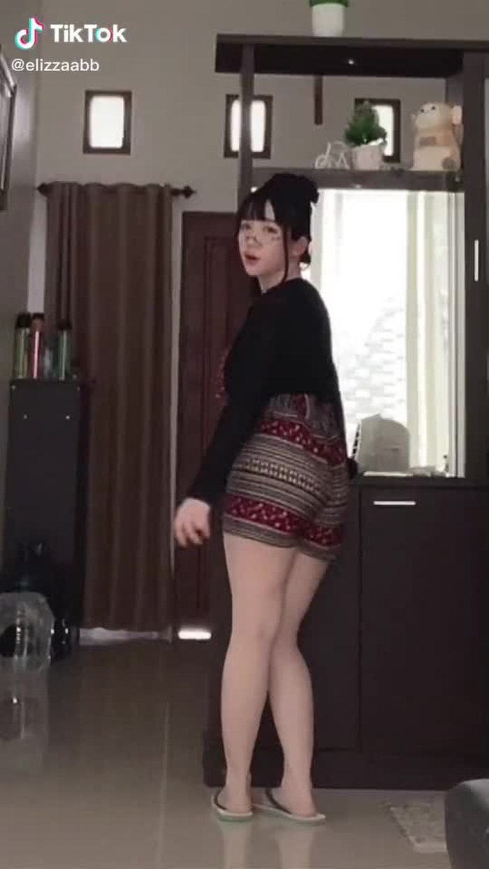 E 25