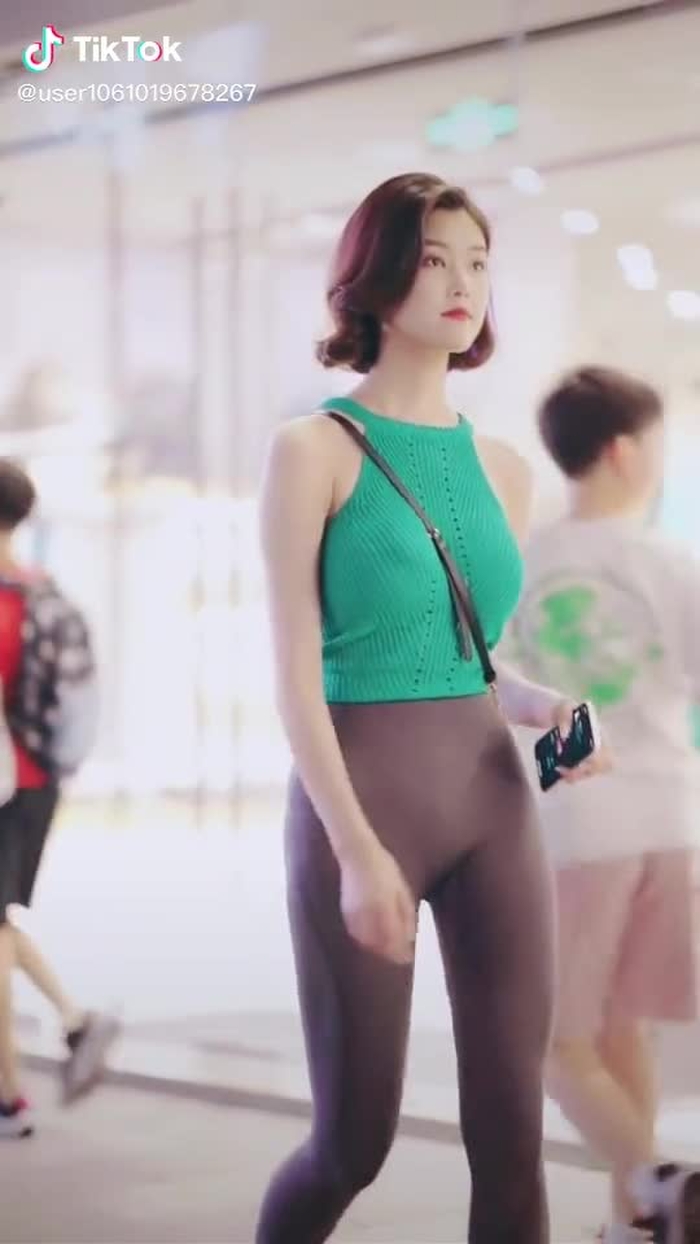 娜可露露🥰🥰