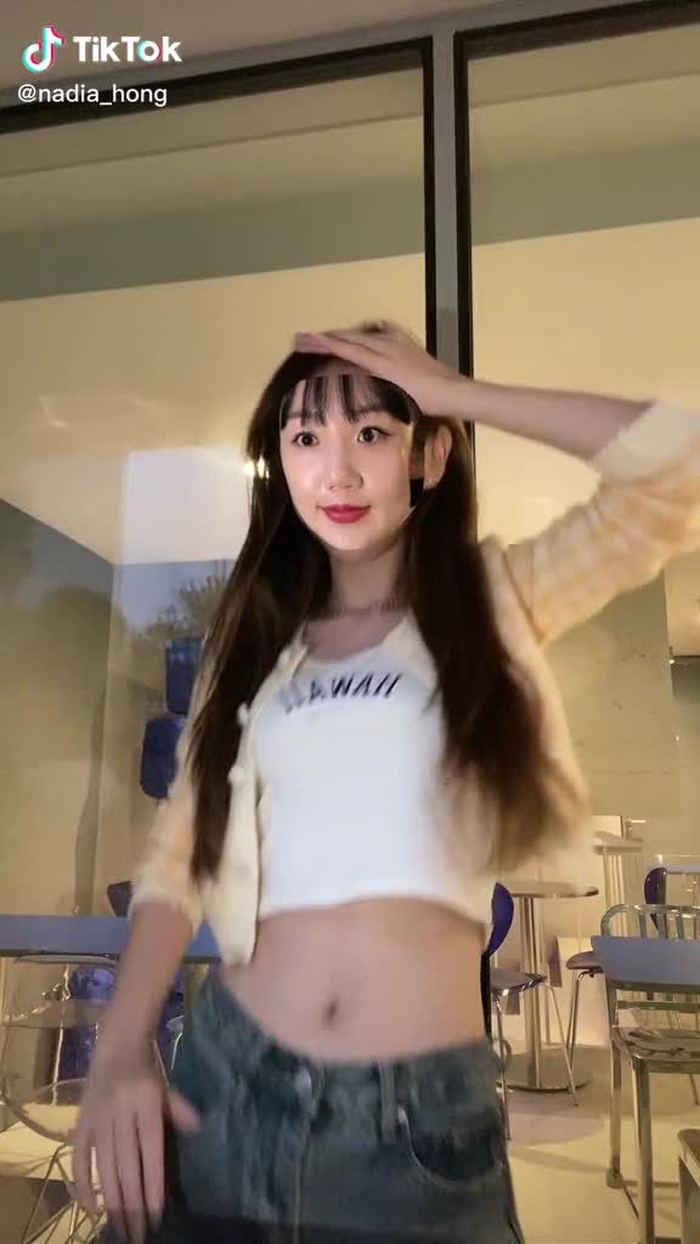 나디아 홍 Nadia Hong 21