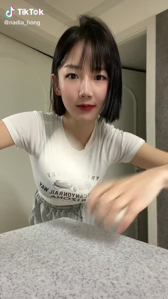 나디아 홍 Nadia Hong 17