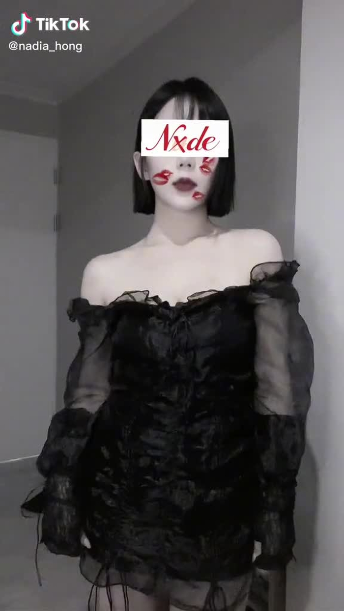 나디아 홍 Nadia Hong 18