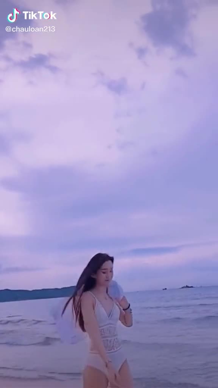 Thuy Tiên 11