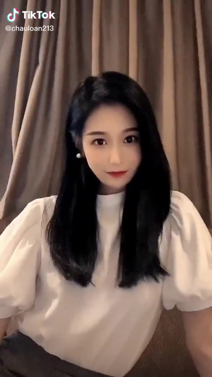 Thuy Tiên 24