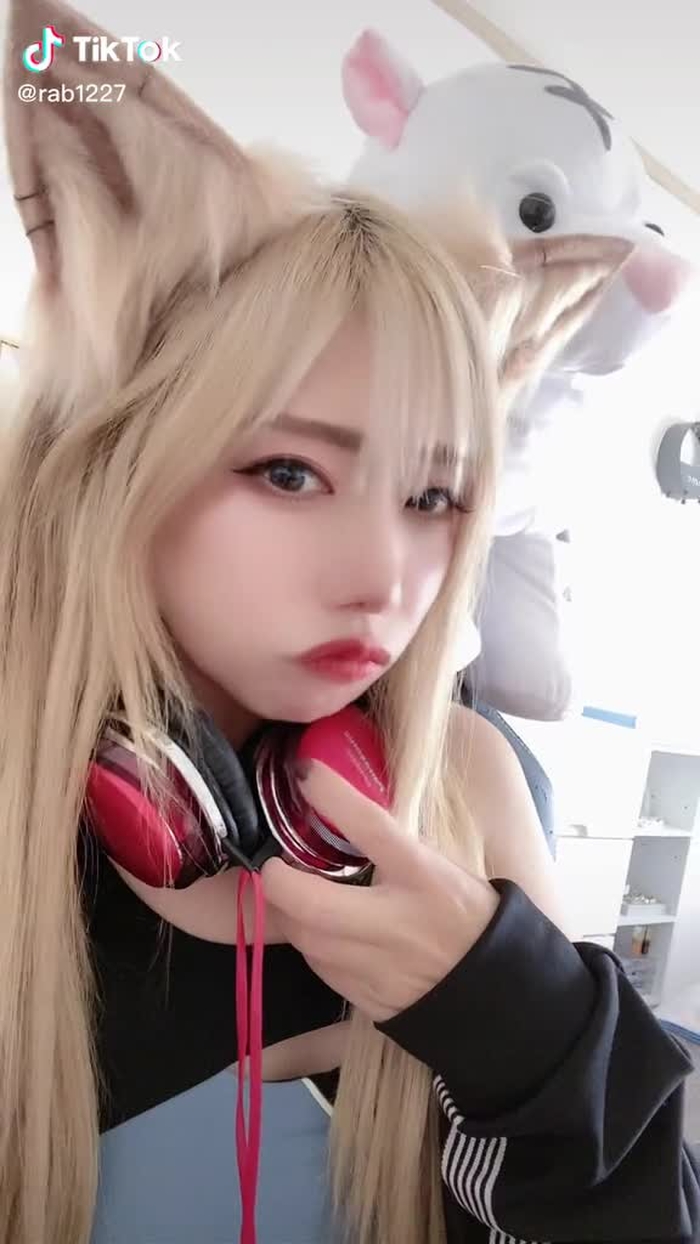 rabbit❤︎ 4