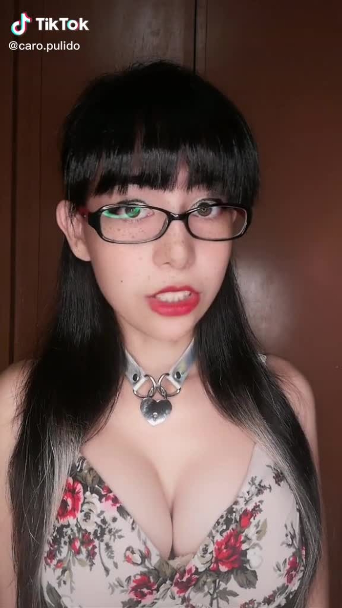 Caro Pulido 18