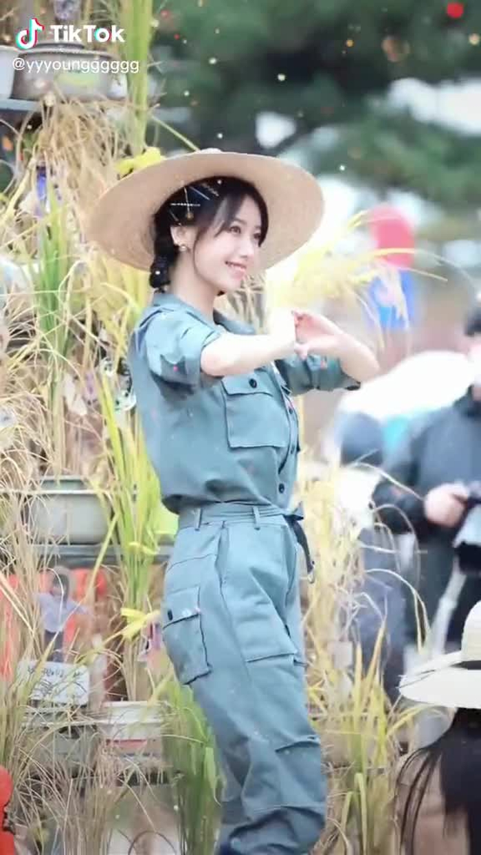 욤요밍 (이아영)