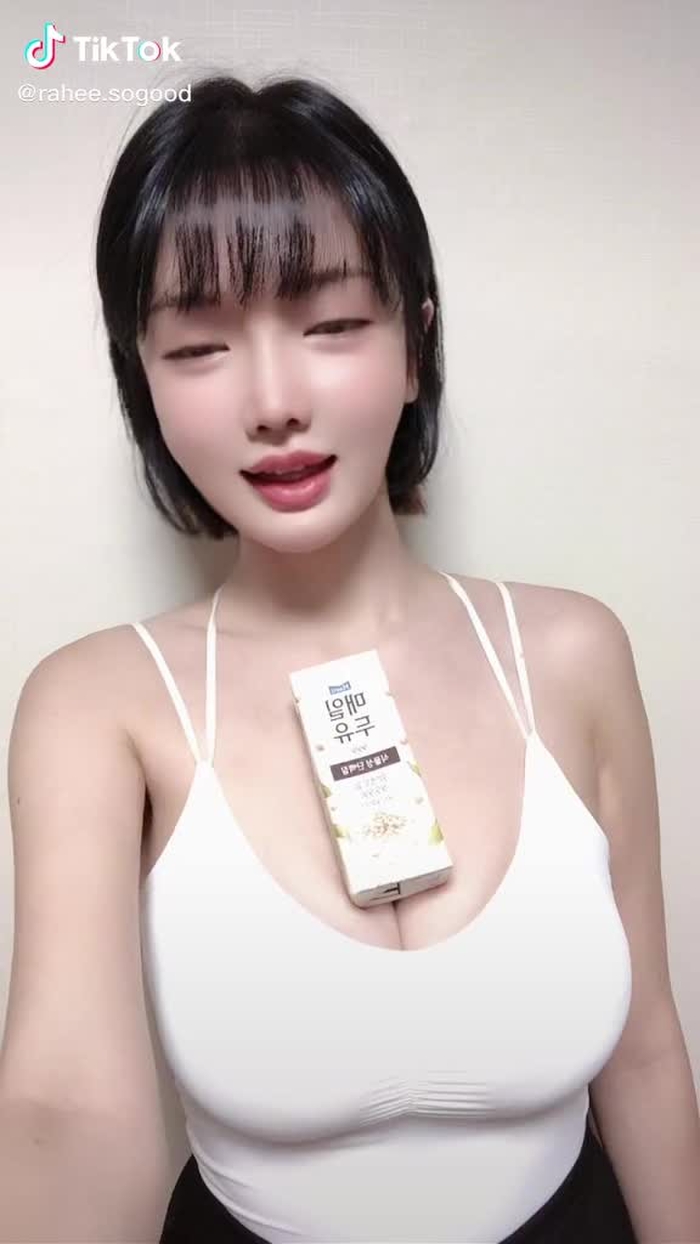 Rahee🍒 1
