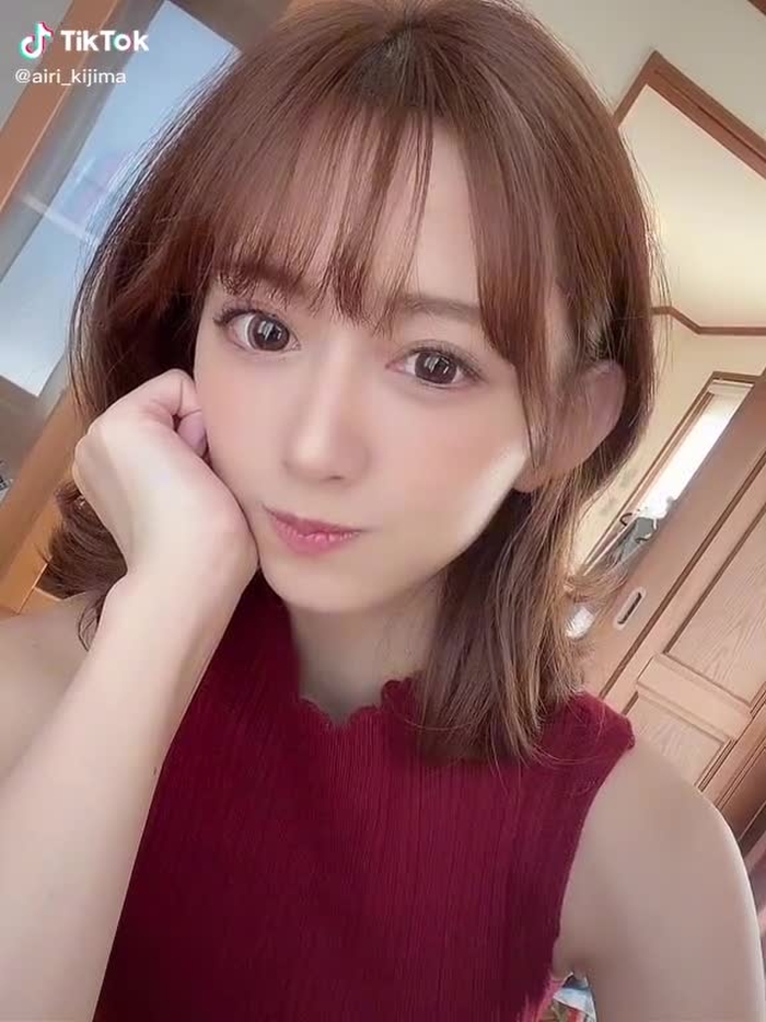 希島あいり Airi Kijima 💐 24