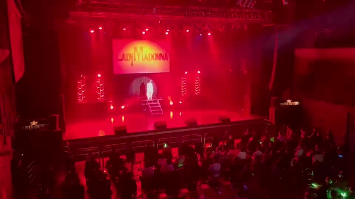 葉月美音 🌎 𝙈𝙄𝙊𝙉 𝙃𝘼𝙕𝙐𝙆𝙄 mionhazuki