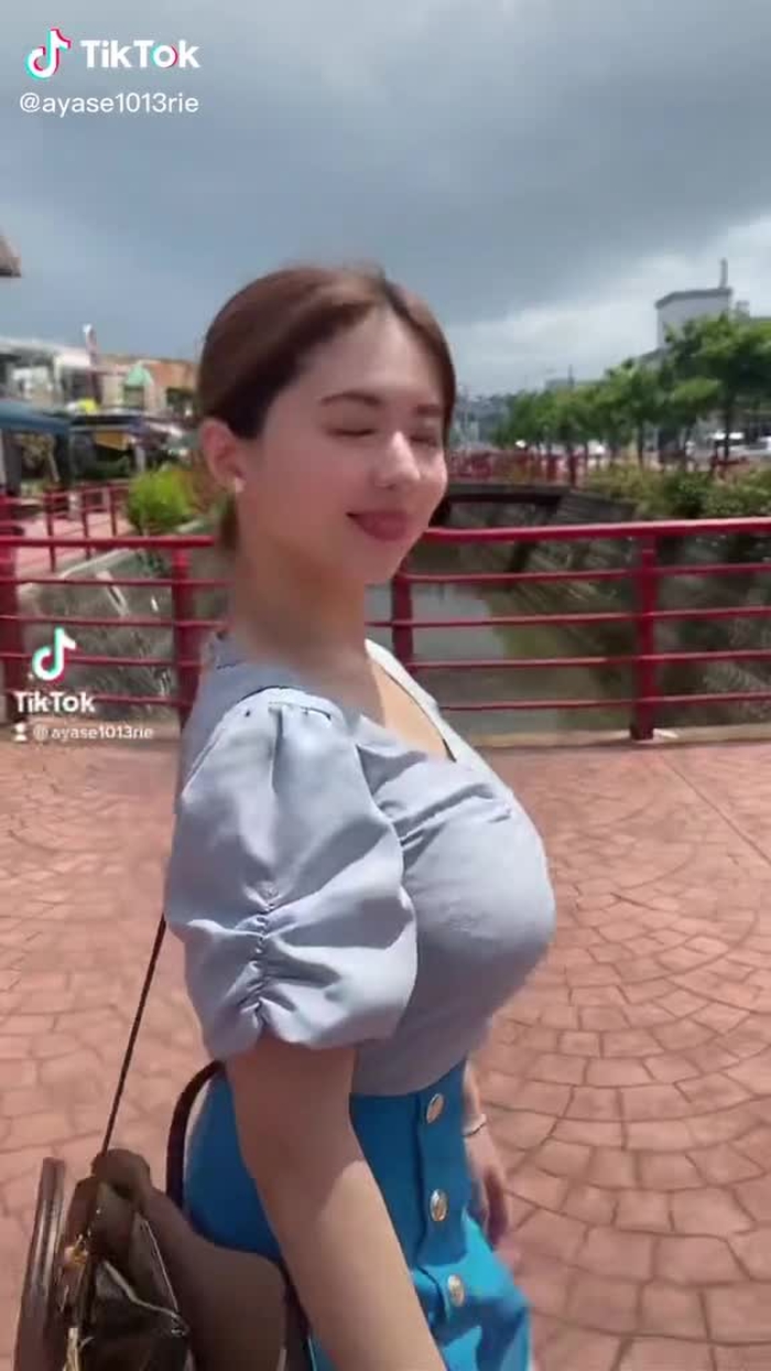綾瀬りえ 14