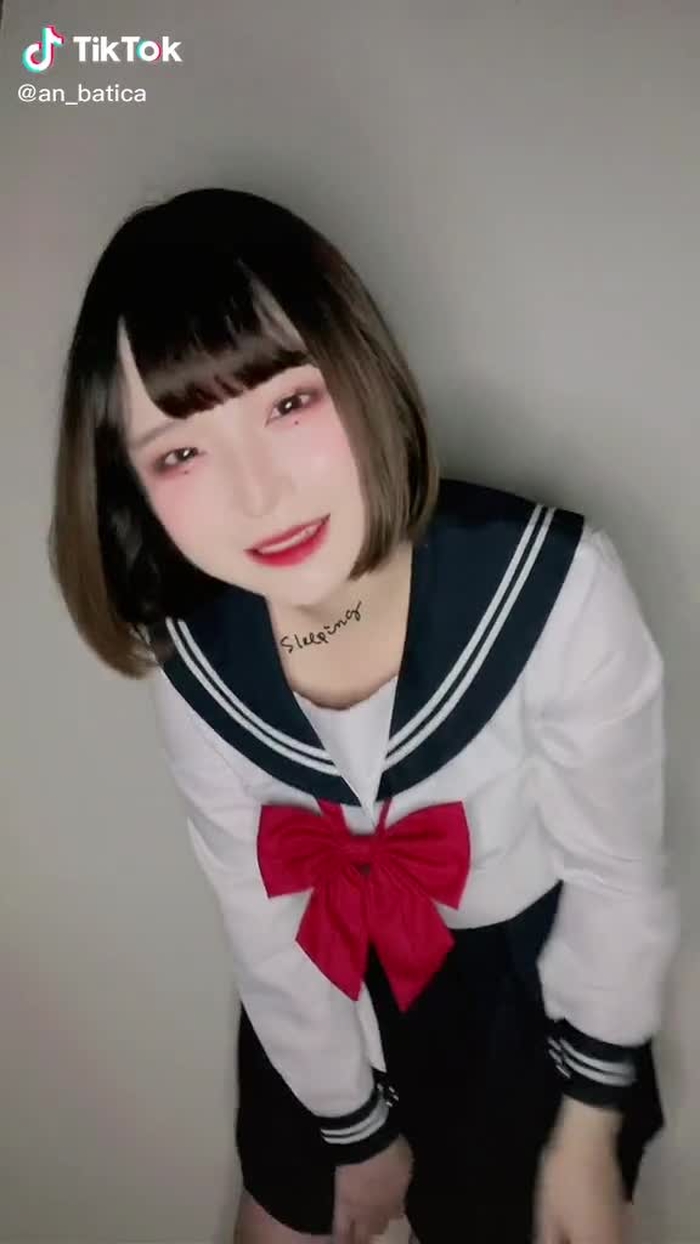 アン・バティカ 28