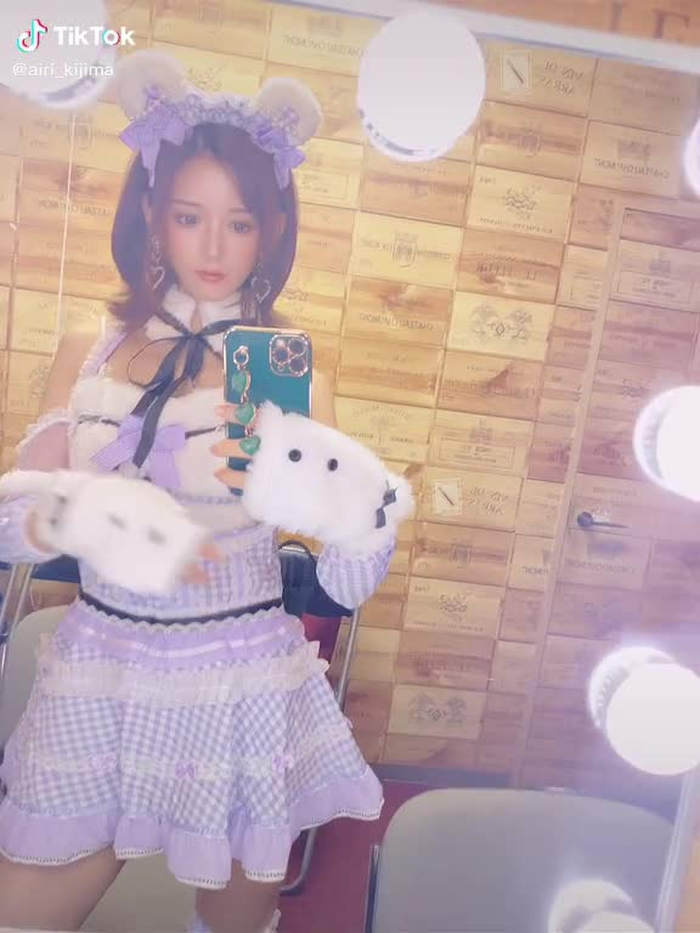 希島あいり Airi Kijima 💐 2
