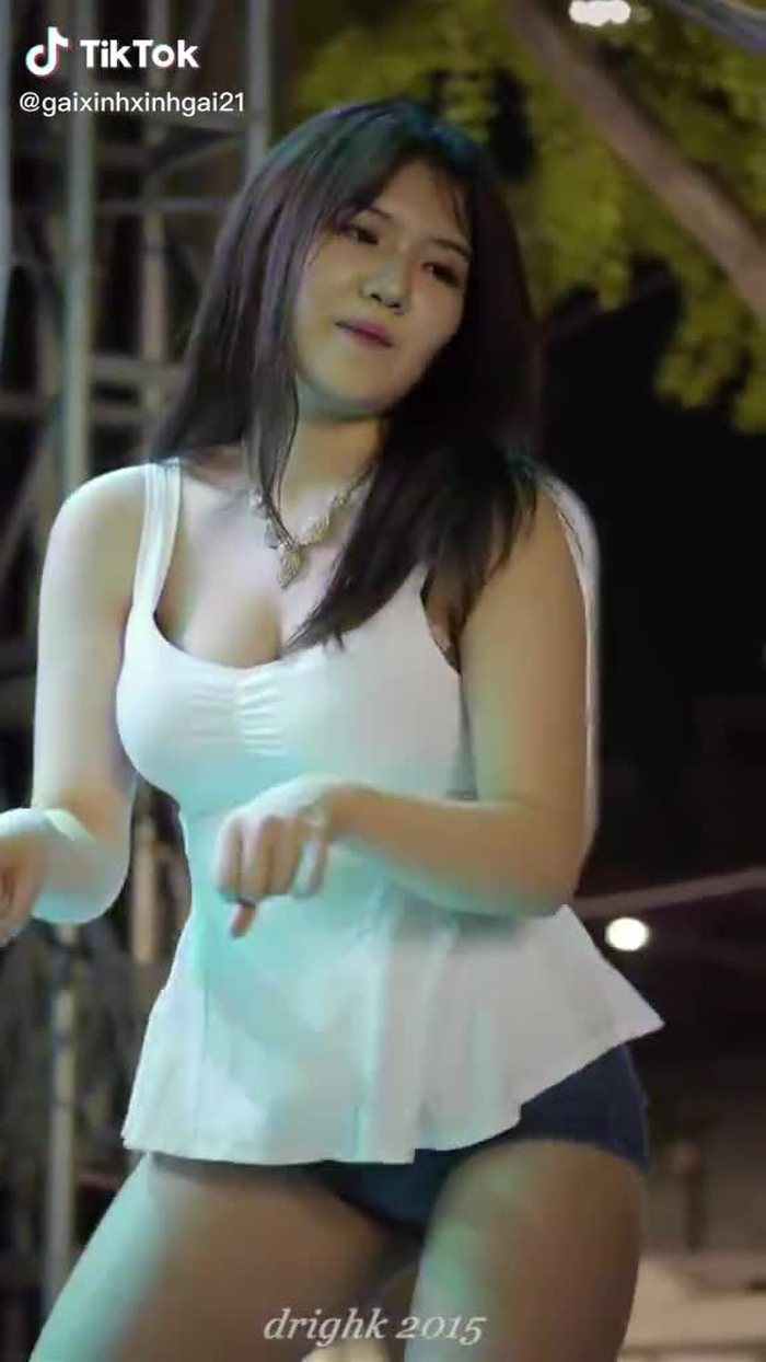 gaixinhxinhgai 68