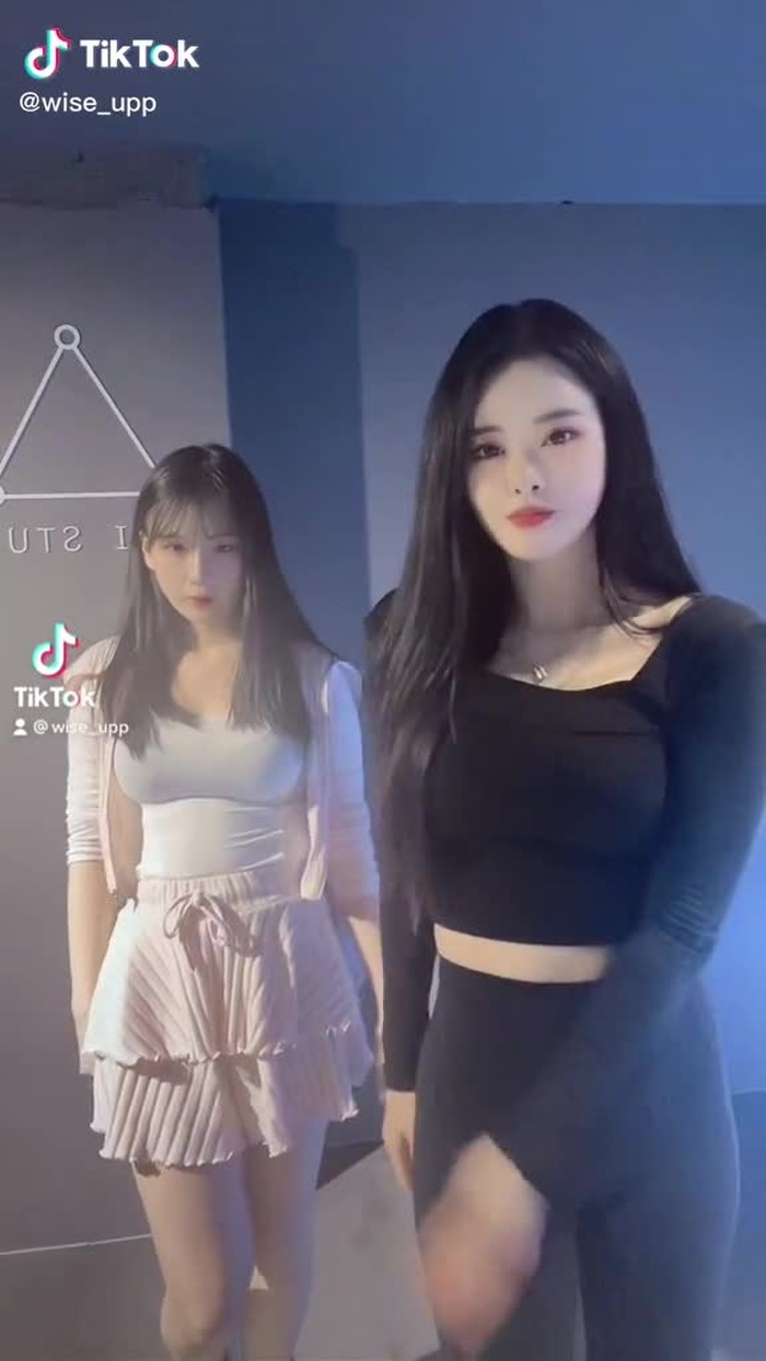HYE 9