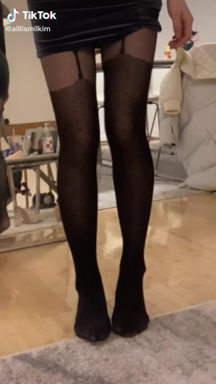 𝕄𝕚𝕝𝕜𝕚𝕞 유니🎀