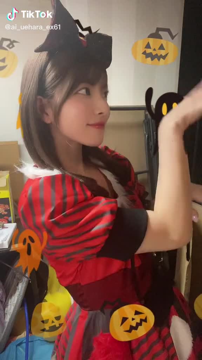 上原亜衣 4