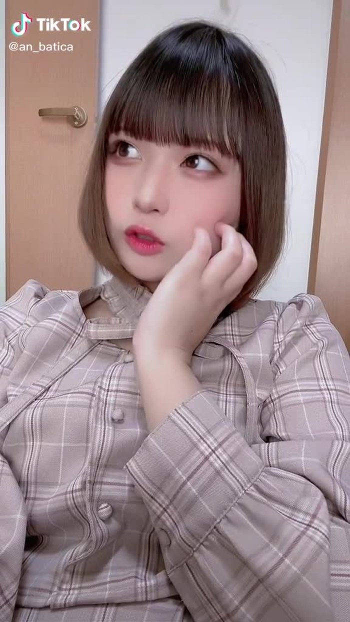 アン・バティカ 25