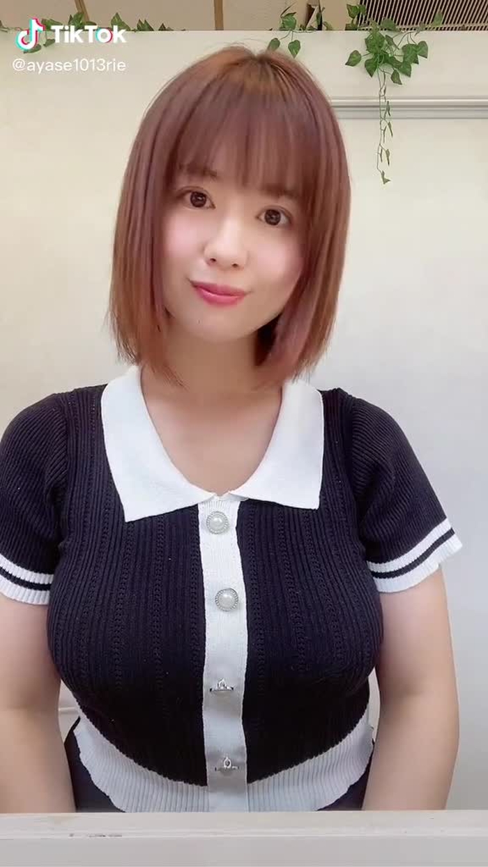 綾瀬りえ 16