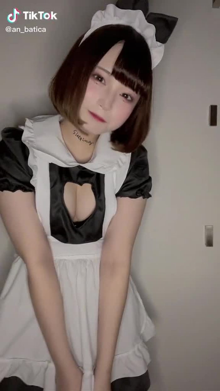 雇ってください♡ #メイド #コスプレ #アイドル