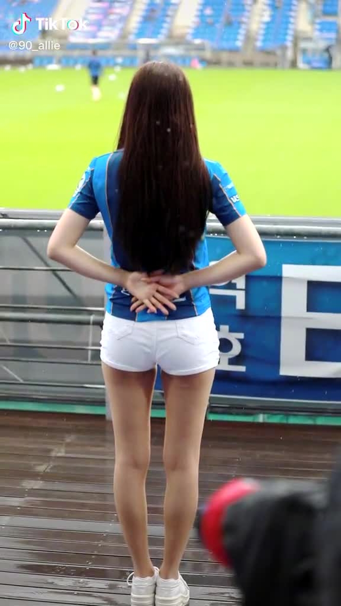 김연정