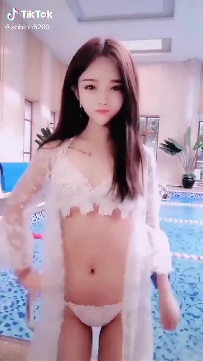 followcat01 16
