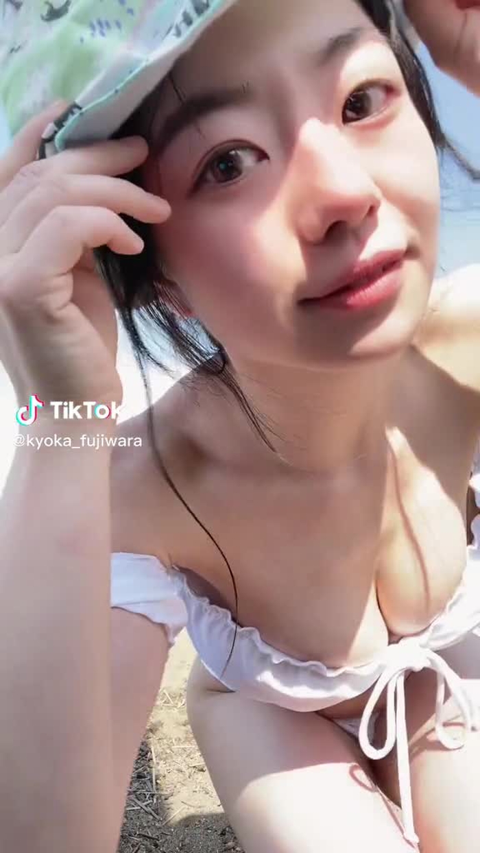 杏香(きょうか)🤍🖤 30
