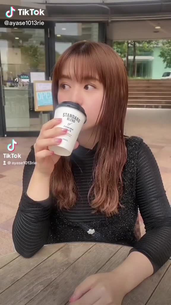 綾瀬りえ 9