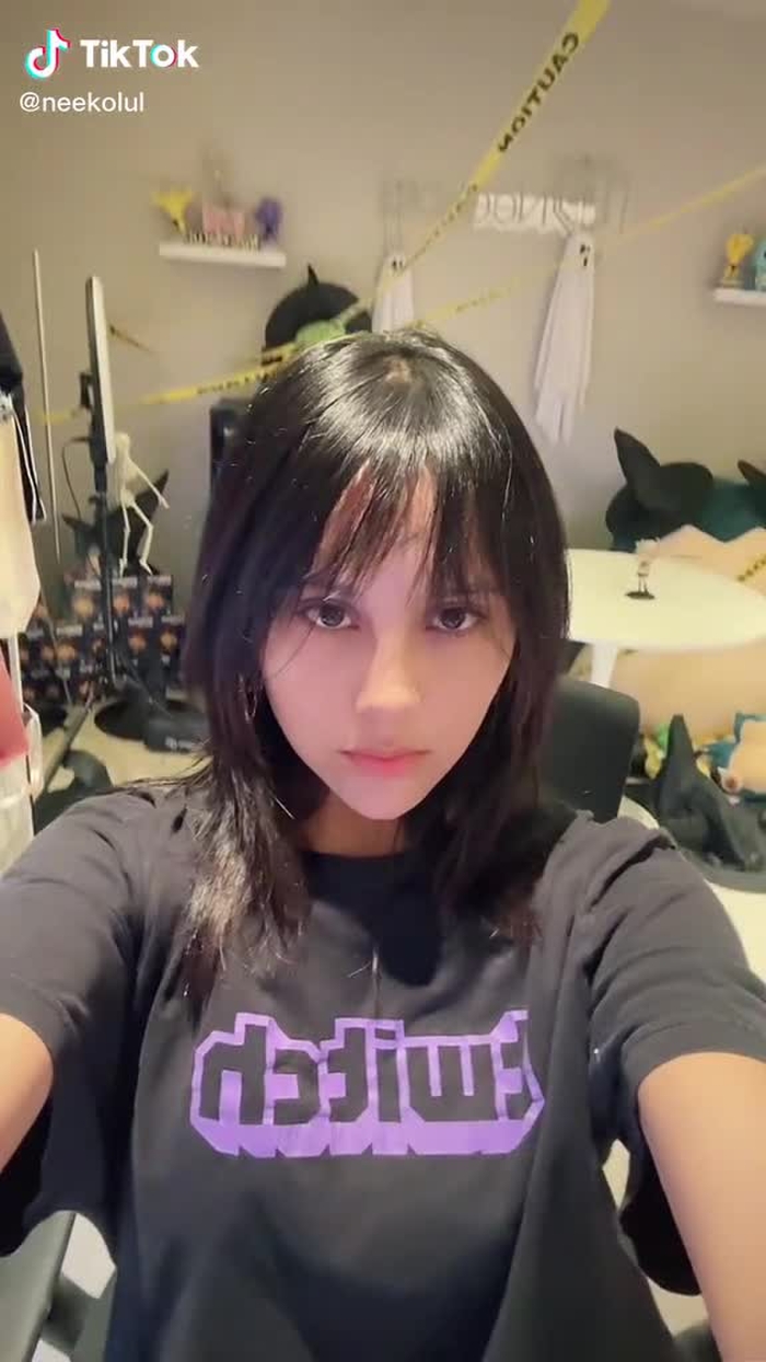 neekolul 4