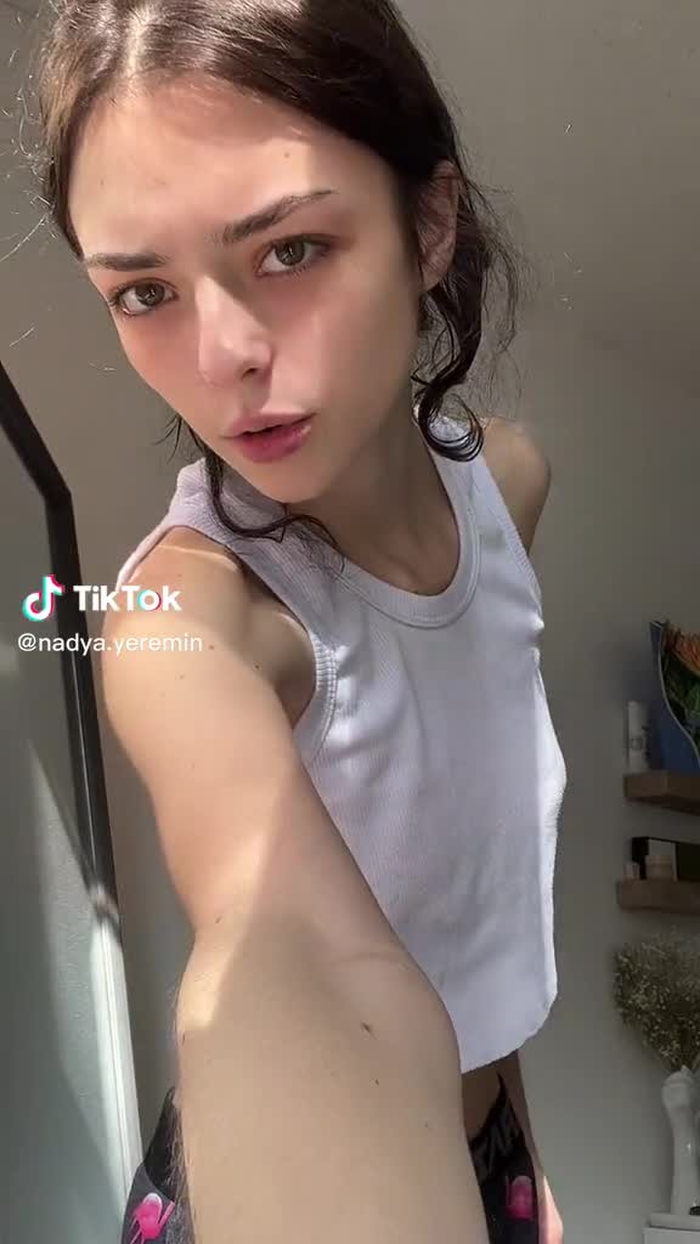 Nadya yeremin 33