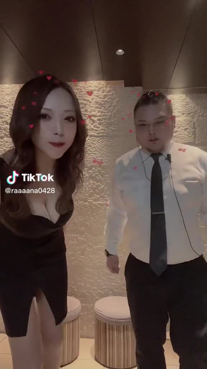 🦋 如月 らな 🦋 128