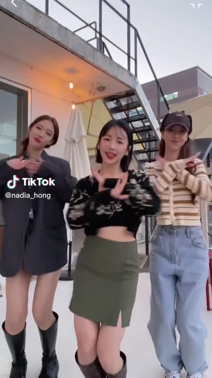나디아 홍 Nadia Hong 43