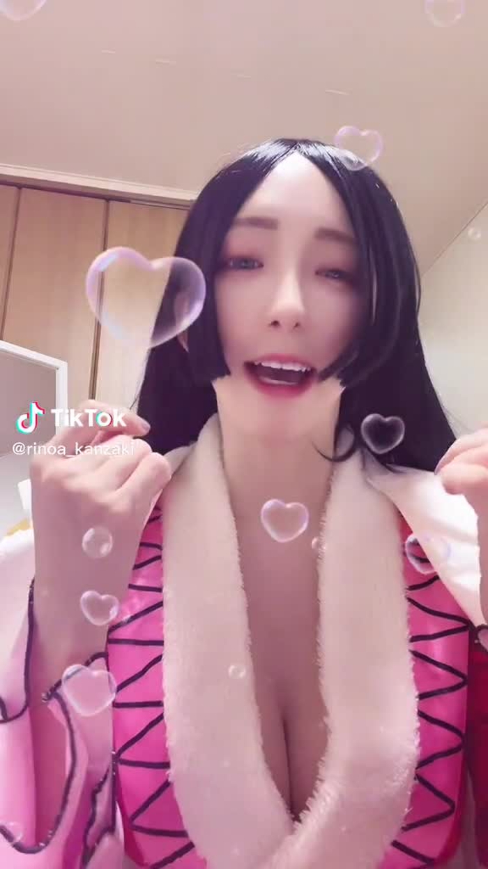 りのあタソ💗🐰🌸神崎りのあ【2500万美容コスプレイヤ 32