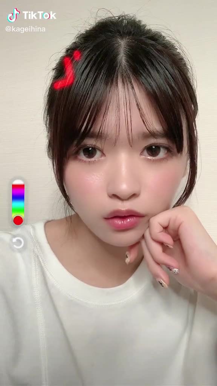 景井 ひな 38