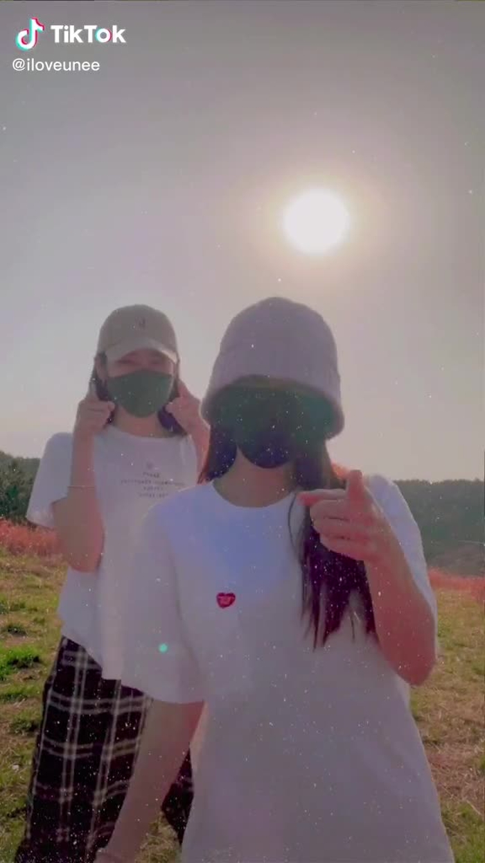 유니 UNEE 6