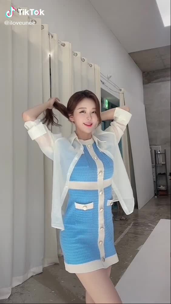 유니 UNEE 25