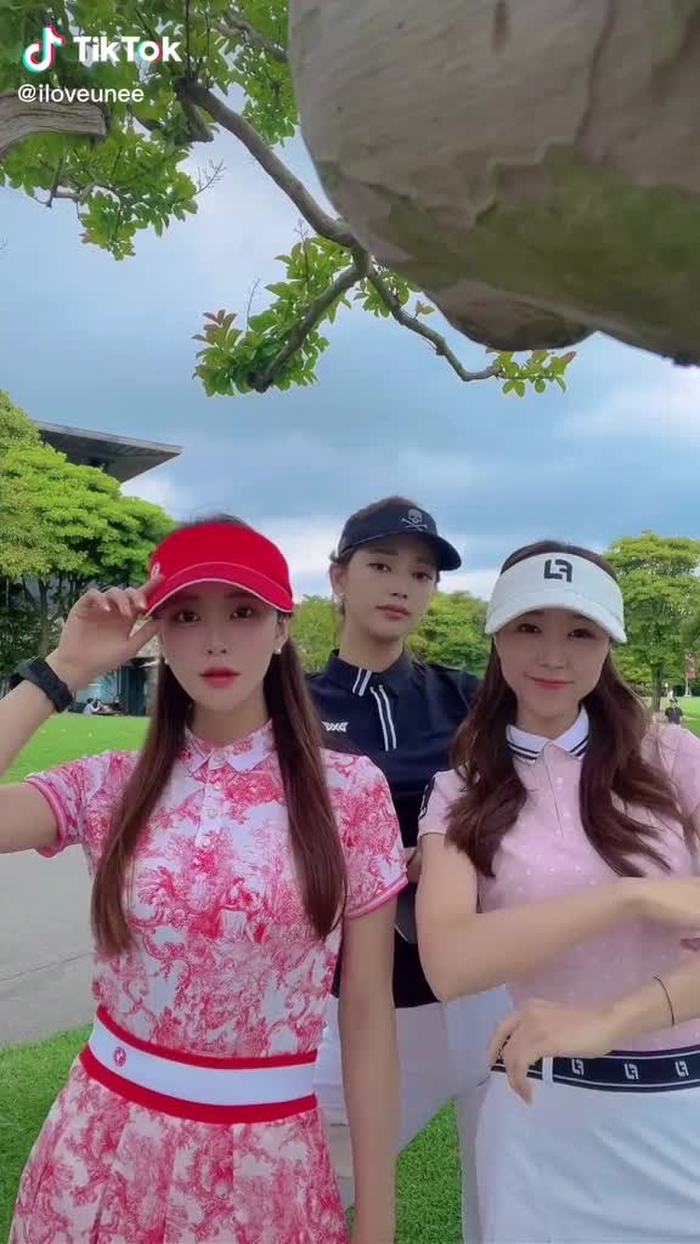유니 UNEE 4