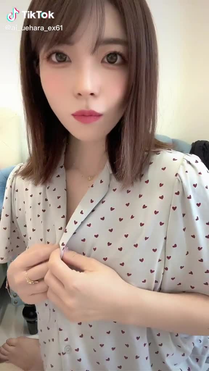 上原亜衣 29