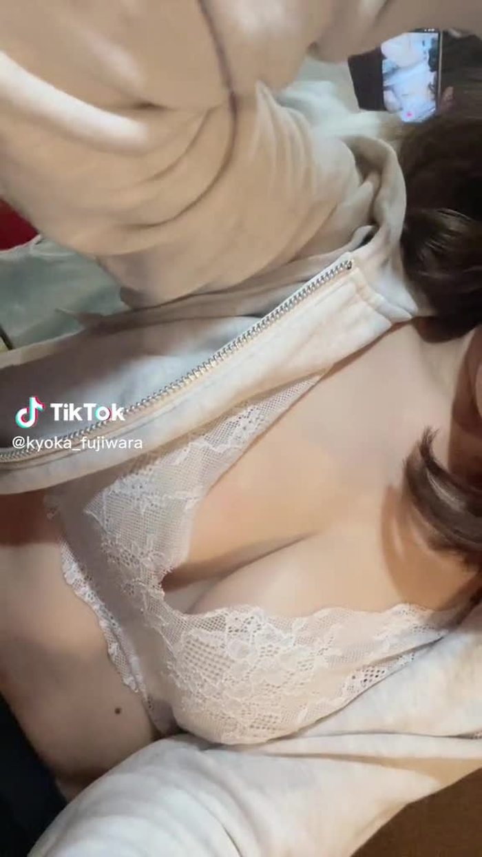 杏香(きょうか)🤍🖤 32