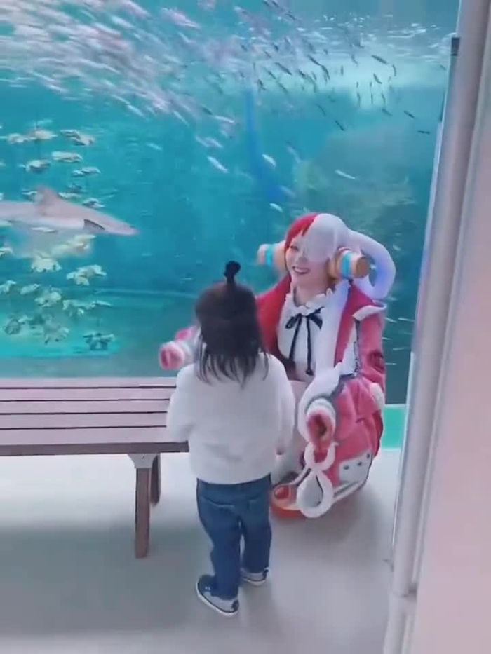 るーみ🧠双子 love1loooomy 4