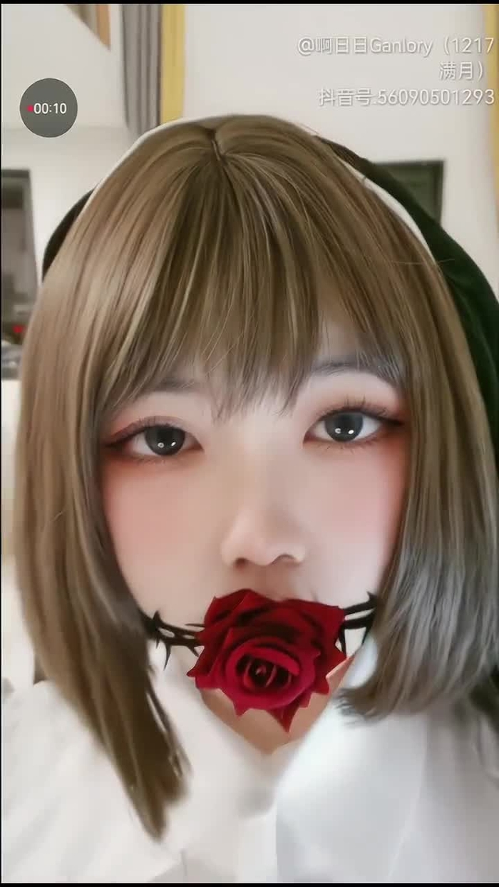 啊日日_Ganlory★ ARiRi_Ganlory 1