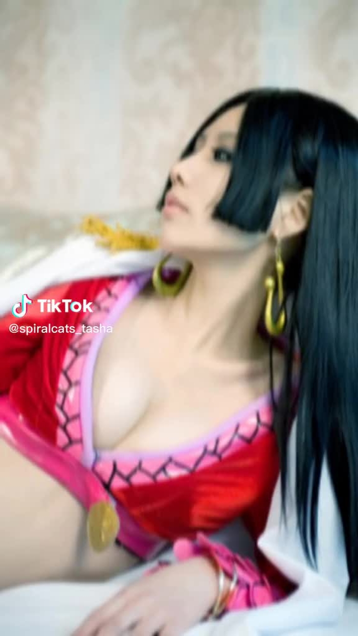 #타샤 #보아핸콕 #코스프레 #onepiece #cosplay #ai애니