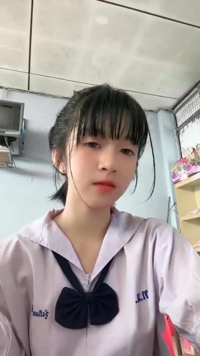 THAI-Student student13_thai 2