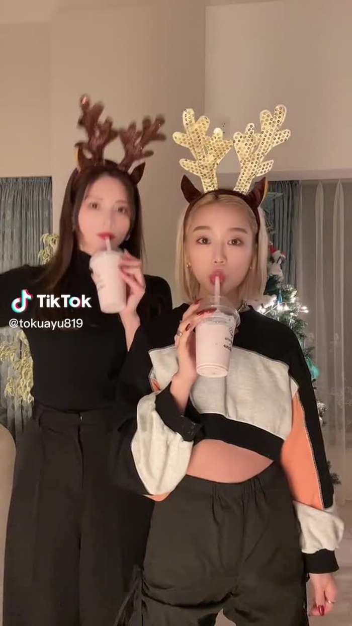 🎄 @misa (藤村未紗) 可愛い可愛い妹よろしくな #姉妹#関西女子#大阪#トナカイ
