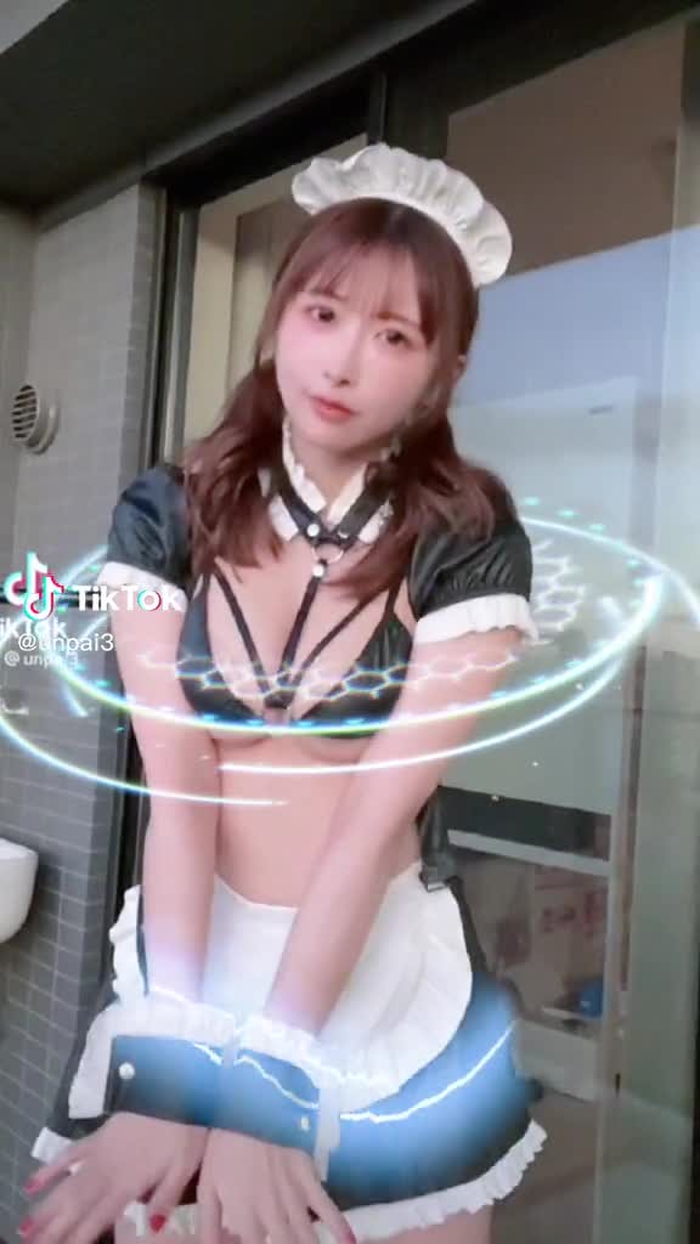 この編集難しくて一瞬土色になるのだが☺️Tiktok以外で撮る方法誰か教えて！！！