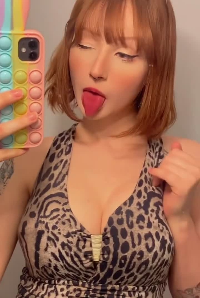 Waifu Material kenizinea