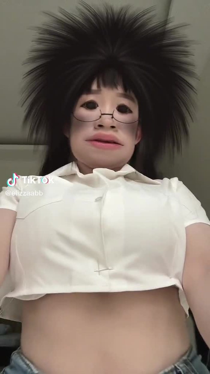 E (@elizzaabb) 's videos with rungkad - YusriL